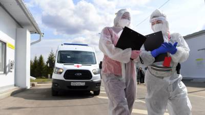 В России за сутки выявили 22 498 случаев коронавируса