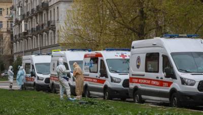 В Петербурге от коронавируса вновь погибли более 50 человек