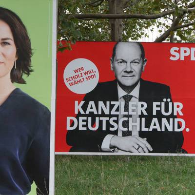 В Германии на выборах в бундестаг проголосовали все основные претенденты на пост канцлера