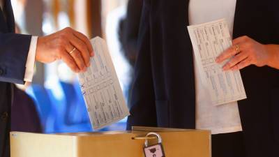 Выборы в Германии: президент и кандидат в канцлеры проголосовали