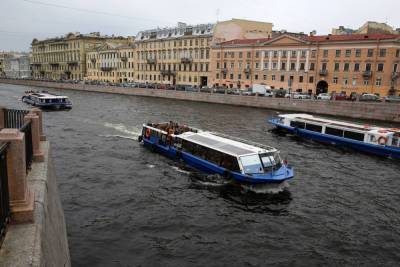 В начале новой недели в Петербурге обещают потепление