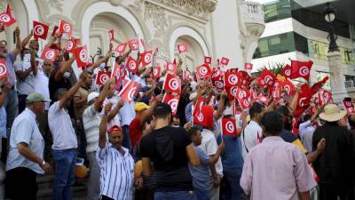 Тунис: протесты в годовщину революции