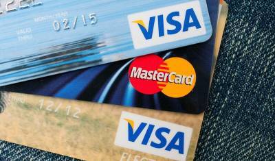 С 1 октября детские пособия нельзя будет получать на карты Mastercard и Visa