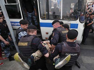 Оренбургское УМВД заявило о непричастности к погрузкам протестующих в автозак