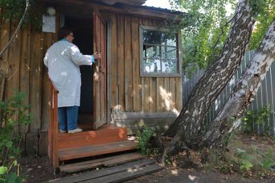 Жители из разных концов Челябинской области массово жалуются на нехватку врачей