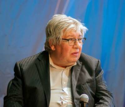 Телеведущий Кирилл Разлогов умер на 76-м году жизни