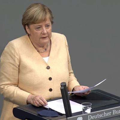 Политолог считает, что Меркель после отставки не уйдет на пенсию