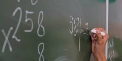 Барнаульский преподаватель математики представит Алтай в российском конкурсе