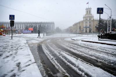 Синоптик объяснила природу снегопада, обрушившегося на Кемеровскую область