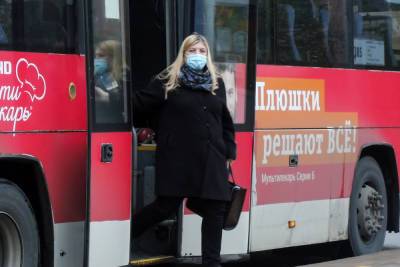 Жителей Воронежа начнут штрафовать за проезд в транспорте без масок