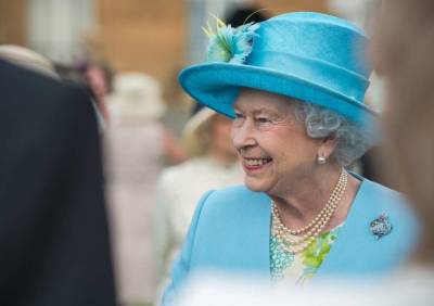 Express: Королева Елизавета II отругала Меган Маркл за истерику перед свадьбой