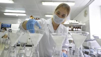 Испытания новой вакцины от коронавируса начинаются в России