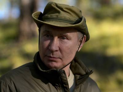 В Кремле заверили, что Путин выступает за сменяемость власти, но «все хорошо в меру»