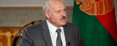Лукашенко заявил, что США строят на Украине базы НАТО вместо учебных центров