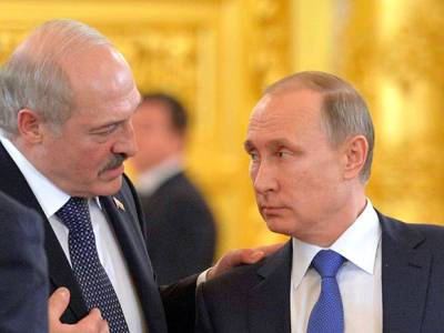 «Надо как-то реагировать»: Лукашенко обсудил с Путиным размещение войск НАТО на Украине