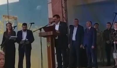 На Одесчине топ-чиновник едва не сломал язык, пытаясь говорить на украинском: видео конфуза