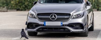 Клиенты Mercedes-Benz более года не могут получить свои автомобили из-за дефицита чипов