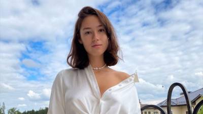 Неловко: 19-летняя дочь Немцова за год успела развестись и снова найти любовь