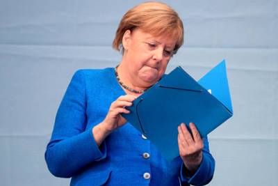 Альма-матер Меркель отказалась брать ее на работу после отставки