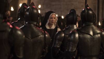 «Прекратите богохульство»: в Нью-Йорке католики протестуют против нового фильма Пола Верховена