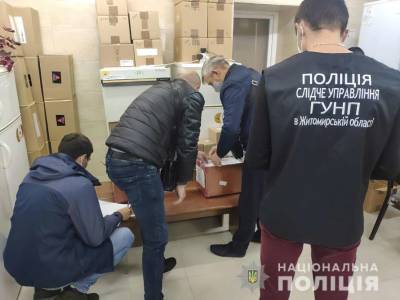 В Житомире заведующий больницей организовал торговлю бесплатными препаратами для онкобольных