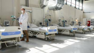 В Петербурге снизился уровень госпитализации пациентов с COVID-19