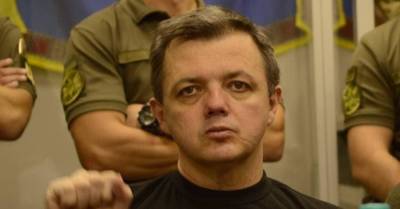 Экс-нардепу Семенченко вызывали в СИЗО скорую: потерял сознание после двухмесячной голодовки