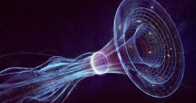 Новый "Никола Тесла": инженер запатентовал генератор бесконечной энергии, меняющий пространство-время
