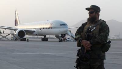 Источник: в Афганистане остается около 100 американцев, желающих уехать