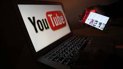 YouTube удалит ставящий под сомнение итоги выборов в США и ФРГ контент