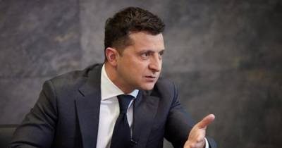 Зеленский предложил Facebook открыть офис в Киеве