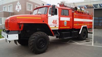 Два петербуржца погибли во время утреннего пожара на проспекте Кузнецова