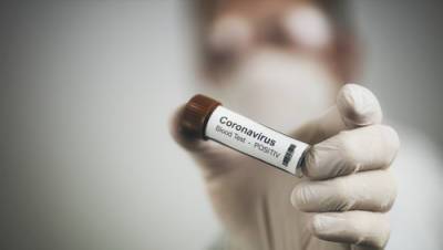 Беннет объявил о конце монополии минздрава на борьбу с коронавирусом