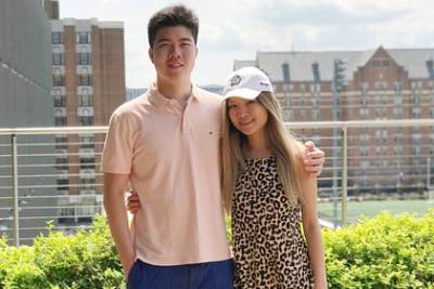 Китайские власти разрешили двум гражданам США уехать после трехлетнего запрета