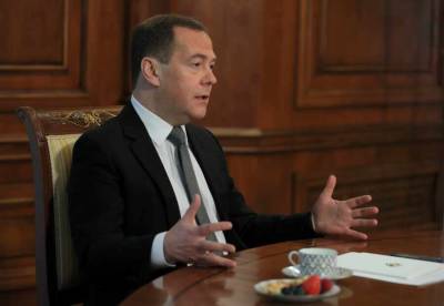 «Плевать на такие заявления» – Медведев о сомнениях Запада в легитимности выборов в России