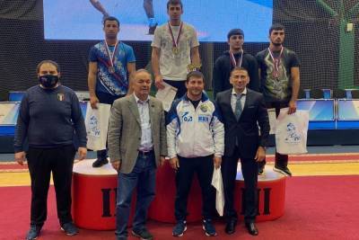 Уроженец Ставрополья победил на всероссийских соревнованиях по борьбе