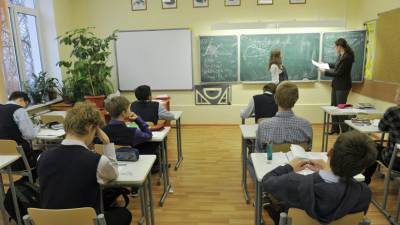 Рособрнадзор направил рекомендации по снижению числа контрольных в школах