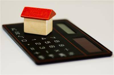 Рост ипотечного портфеля и цен на недвижимость может сформировать финансовый "пузырь"