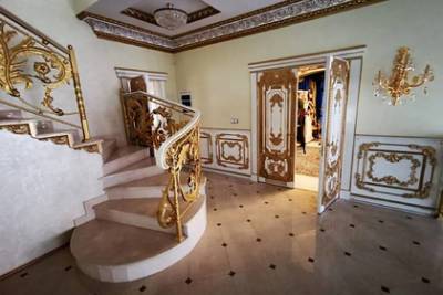 Многодетных россиян предложили расселить по роскошным квартирам чиновников
