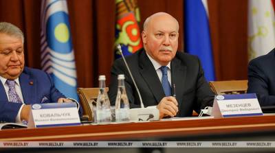 Мезенцев рассчитывает, что президенты Беларуси и России утвердят союзные программы до конца года