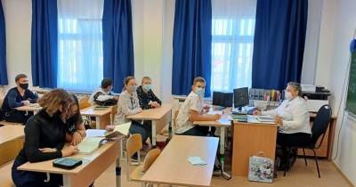 Из-за коронавируса на Ямале закрыты более 100 классов