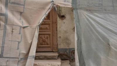 Исторические двери отреставрировали в доме на Садовой-Кудринской улице