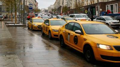 Автоэксперты высказались по поводу проекта о запрете водителям с судимостью работать в такси