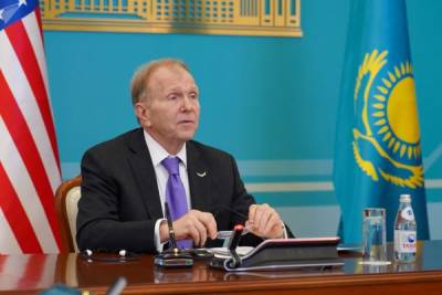 Посол в Казахстане: у США нет планов использования военных баз РФ в Центральной Азии