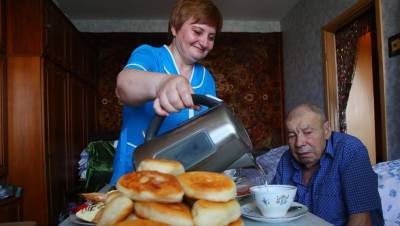 Петербург получит 2,5 млрд на отпускные выплаты работникам соцучреждений