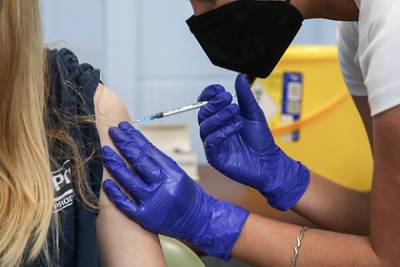 Россиянам раскрыли подвох вакцинации за рубежом