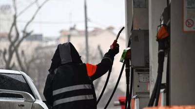 Григорий Баженов - Топливный союз предупредил о росте цен на бензин в октябре - russian.rt.com