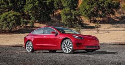 Для наших дорог: Tesla Model 3 получила специальную версию