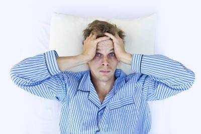 Пульмонолог Абакумов заявил о риске тяжелого COVID-19 из-за недосыпа