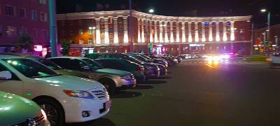 «Настоящий кошмар»: Жители Петрозаводска продолжают жаловаться на «микроскопическую» парковку у вокзала